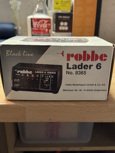 Robbe black line - black,